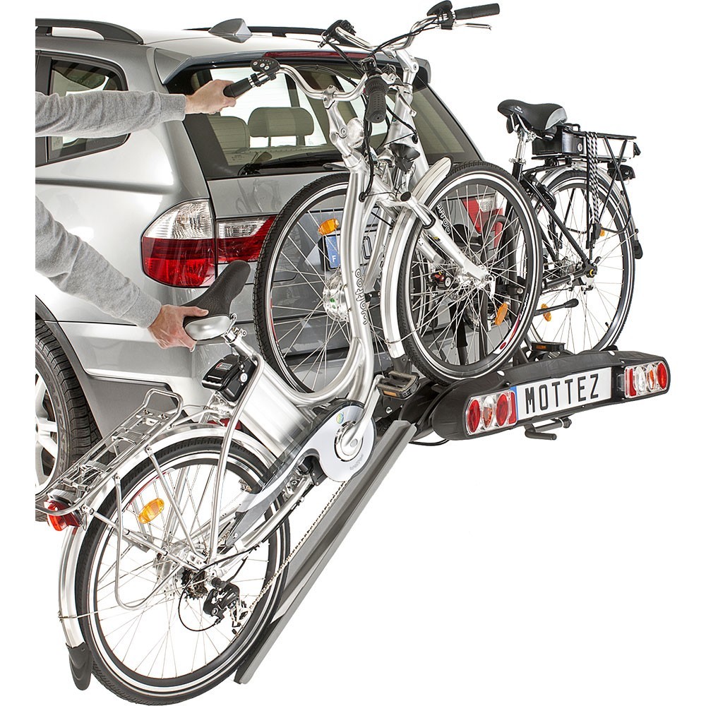 Porte-vélo sur Hayon - 2 vélos électriques