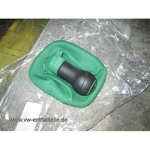 	
				
				
	Gear lever knob with leather bellows for Golf 4 Colour-Concept - C054430
