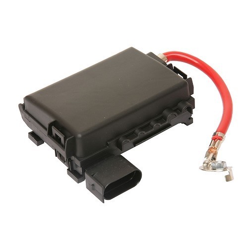 	
				
				
	Contenitore porta-fusibili sulla batteria per Golf 4 e Bora a partire dal 2001 - GC30141
