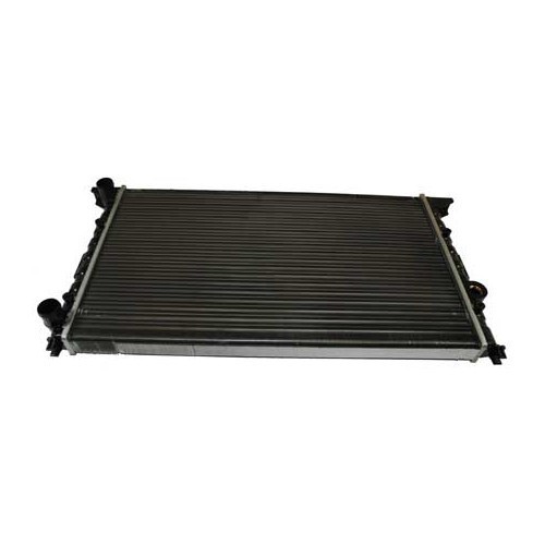 	
				
				
	Radiateur d'eau moteur 628 mm pour Golf 4 Cabriolet de 98 ->02 - GC55639
